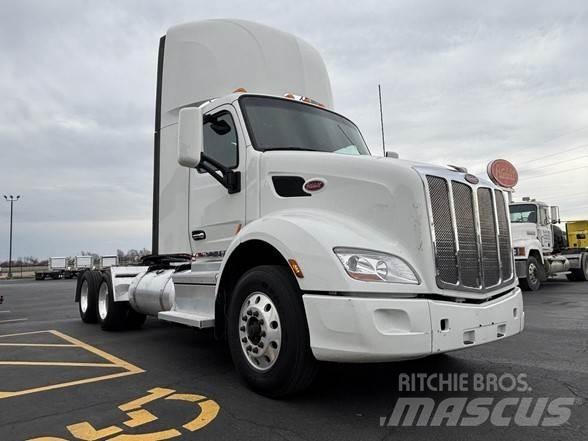 Peterbilt 579 牵引车