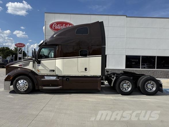 Peterbilt 579 牵引车