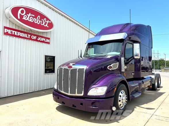 Peterbilt 579 牵引车