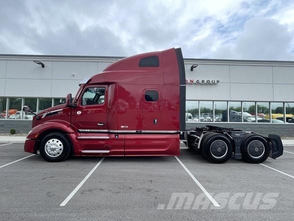 Peterbilt 579 牵引车