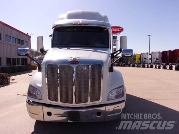 Peterbilt 579 牵引车