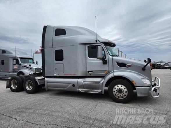 Peterbilt 579 牵引车