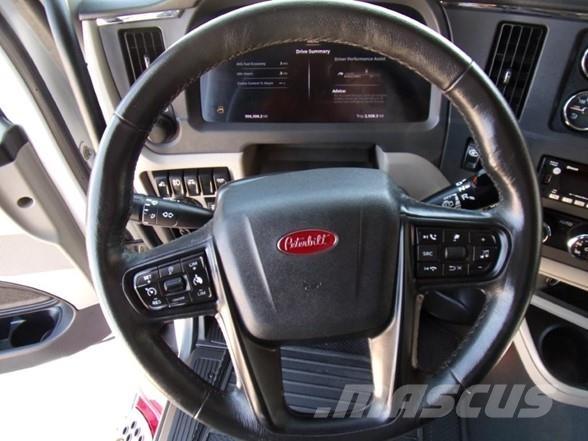 Peterbilt 579 牵引车