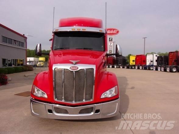 Peterbilt 579 牵引车