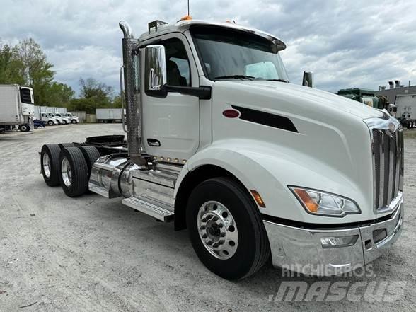 Peterbilt 579 牵引车