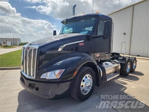 Peterbilt 579 牵引车