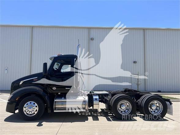 Peterbilt 579 牵引车