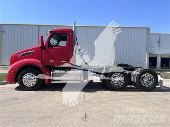 Peterbilt 579 牵引车