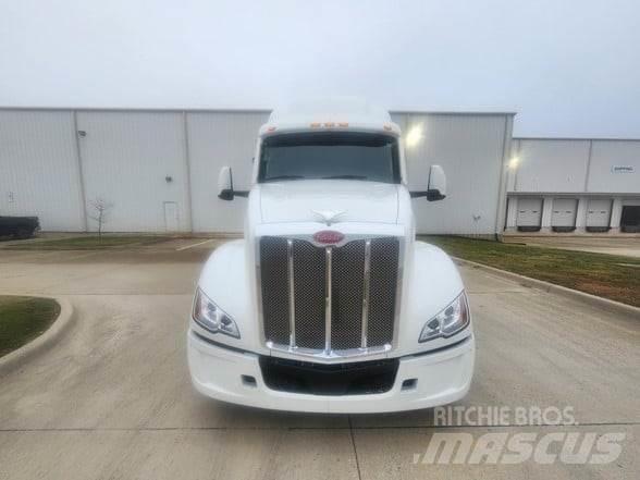 Peterbilt 579 牵引车