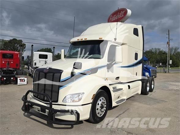 Peterbilt 579 牵引车