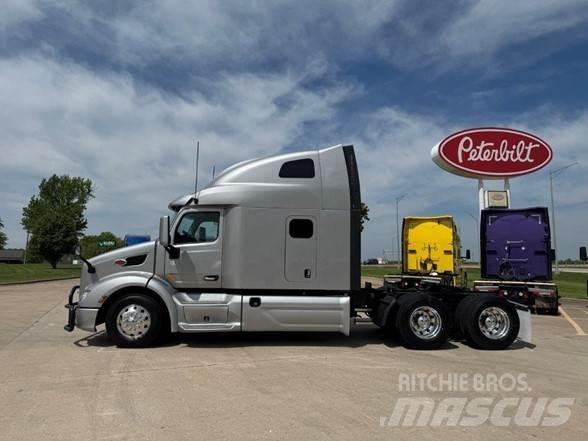 Peterbilt 579 牵引车