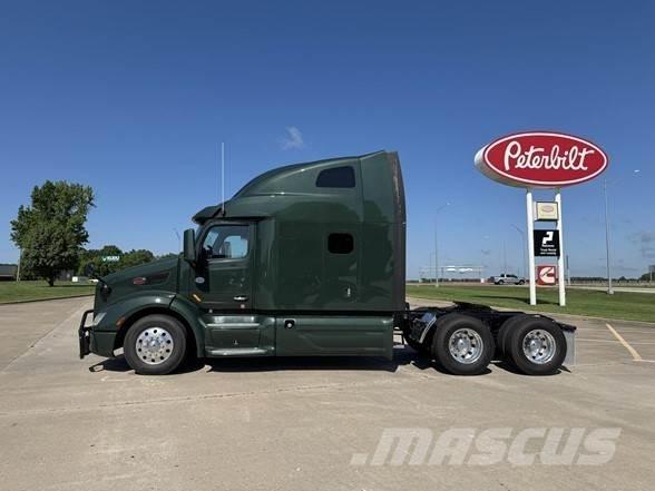 Peterbilt 579 牵引车