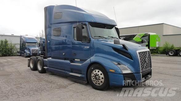 Volvo VNL64T760 牵引车