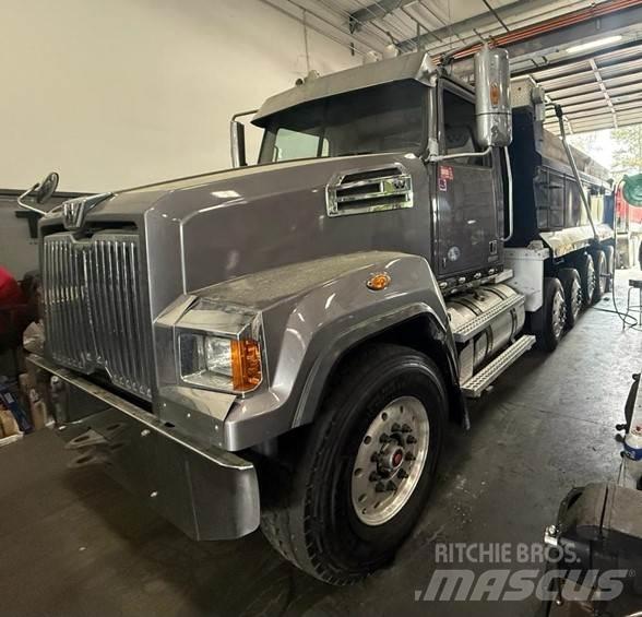 Western Star 4700 自卸式货车