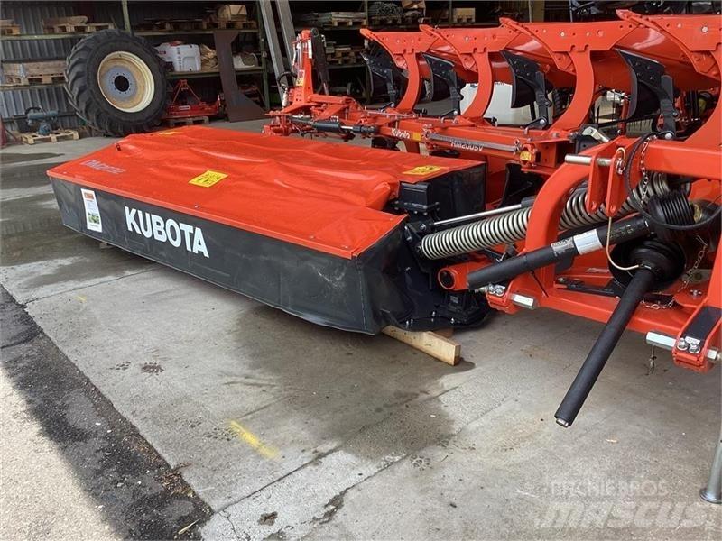 Kubota DM2032 收割机