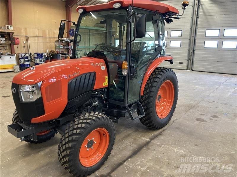 Kubota L2-452 小型拖拉机