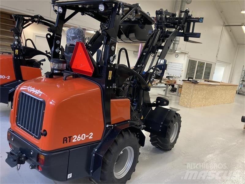 Kubota RT260-2 小型装载机