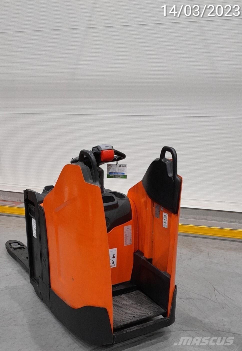 BT LPE200 电动搬运车