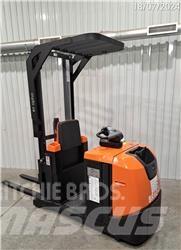 BT OSE120CB 低架装载机