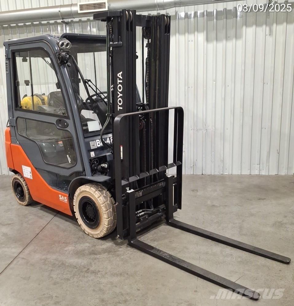 Toyota 02-8FGF15 天然气叉车