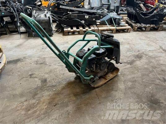 Ammann APF 1540 平板夯