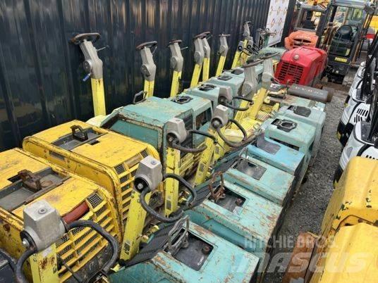 Ammann APR4920 平板夯