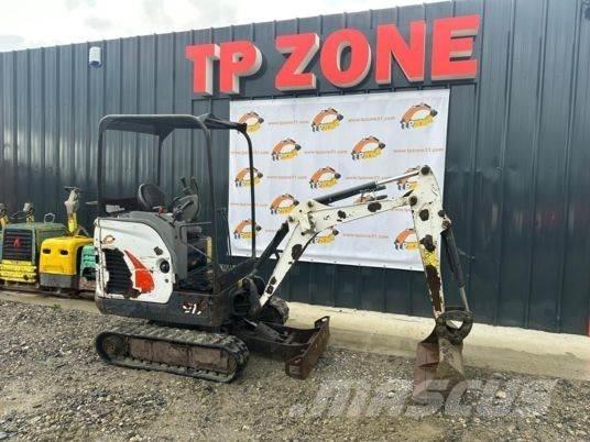 Bobcat E17 Canopy 小型挖掘机