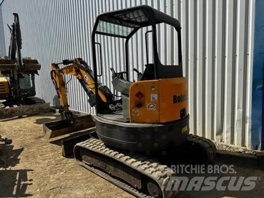 Bobcat E26 小型挖掘机