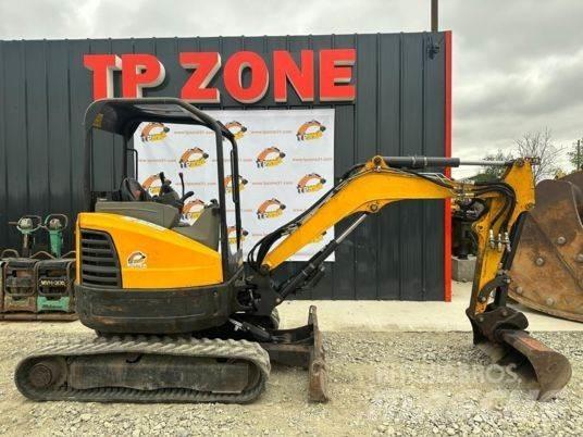 Bobcat E26 Canopy 小型挖掘机
