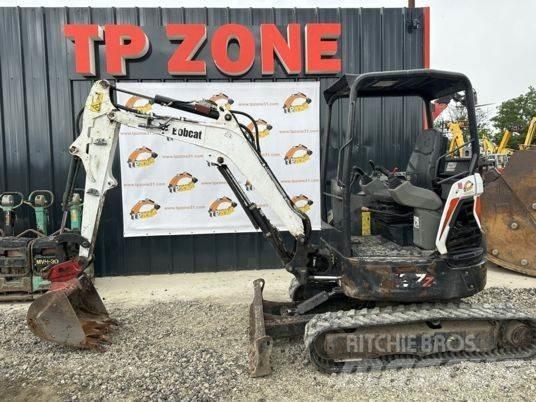 Bobcat E27Z Canopy 小型挖掘机