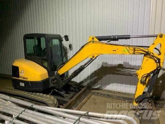 Bobcat E50 小型挖掘机