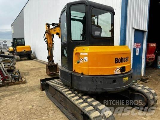 Bobcat E50 小型挖掘机