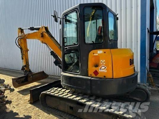 Bobcat E50 小型挖掘机