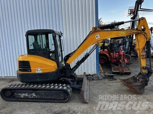Bobcat E50 小型挖掘机