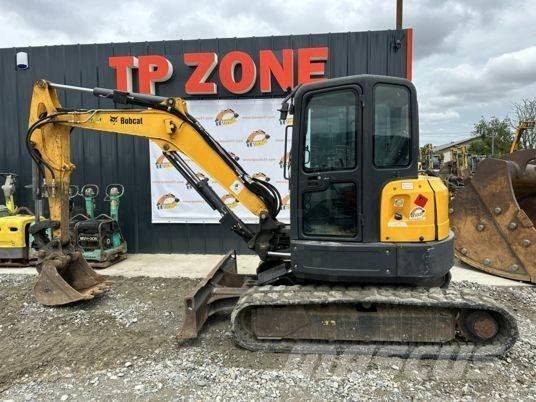 Bobcat E50 小型挖掘机