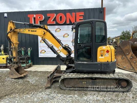 Bobcat E50 小型挖掘机