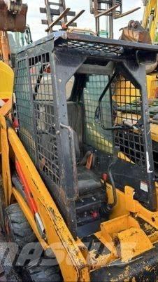 Bobcat S70 小型装载机