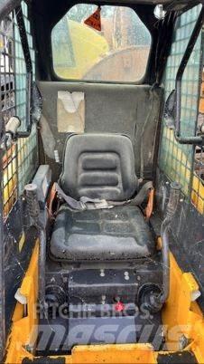 Bobcat S70 小型装载机