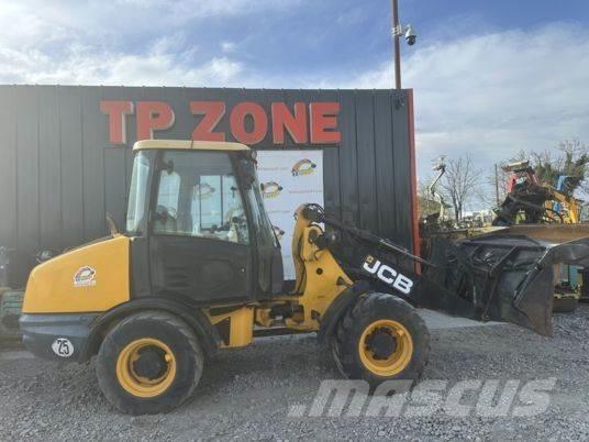 JCB 406 à 23500 € HT 轮式装载机