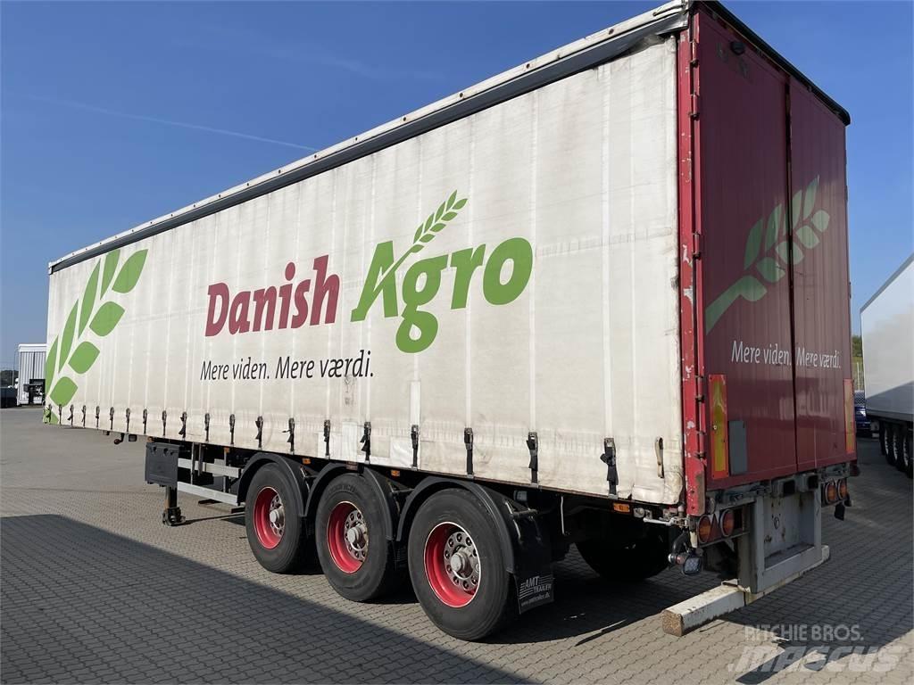 AMT Truckbeslag 侧帘半挂车