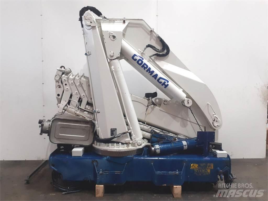 Cormach 28000 E4 随车折臂吊