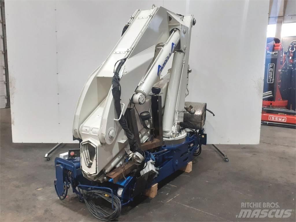Cormach 28000 E4 随车折臂吊