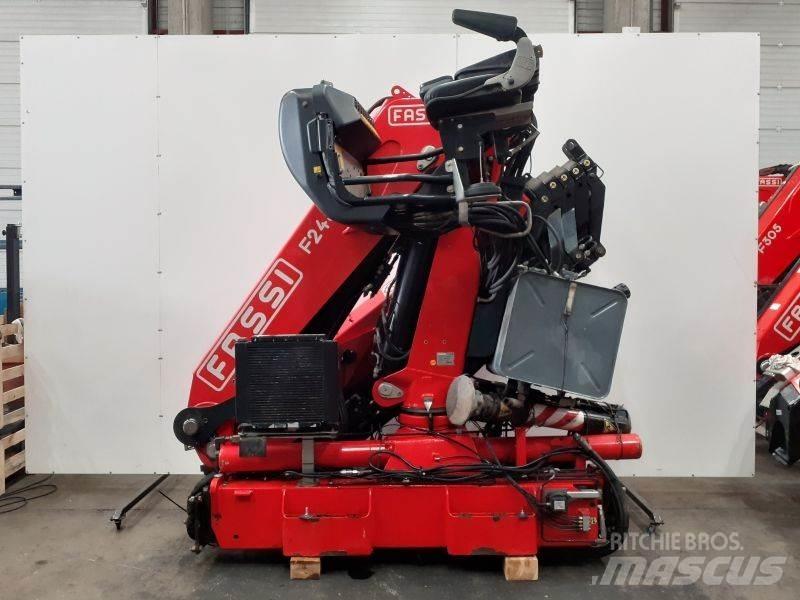 Fassi F245A.2.26 随车折臂吊