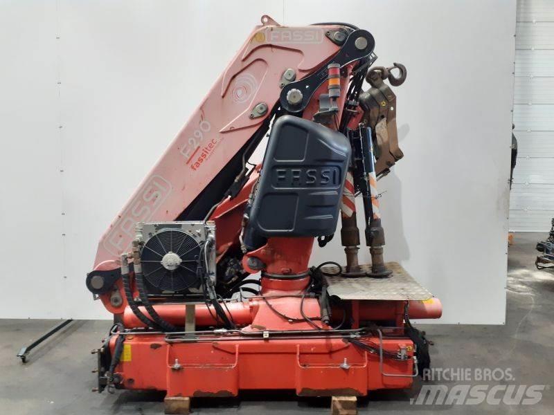 Fassi F290A.24 随车折臂吊