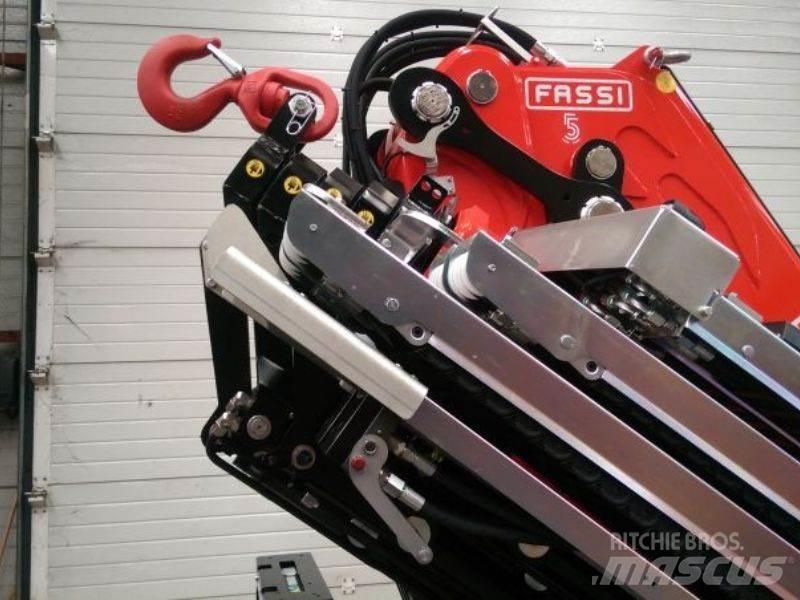Fassi F485RA.2.28 随车折臂吊