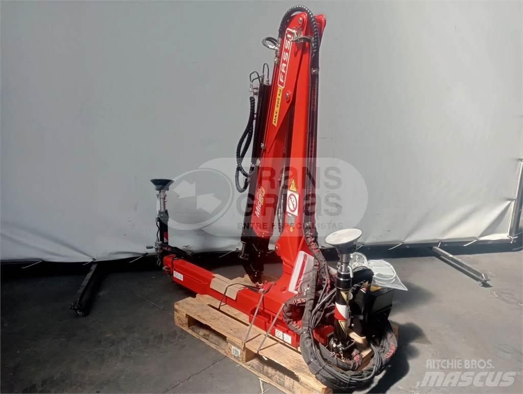Fassi MICRO M25A.13 随车折臂吊