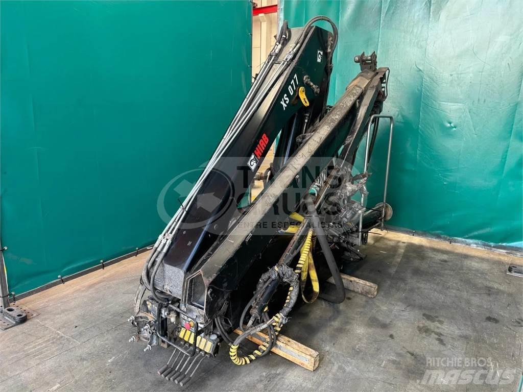Hiab 077 B-2 DUO 随车折臂吊