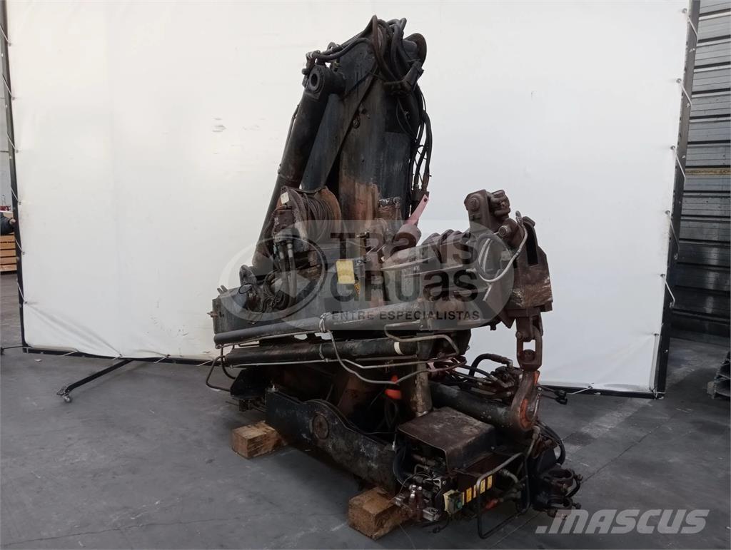 Hiab 095-3 随车折臂吊