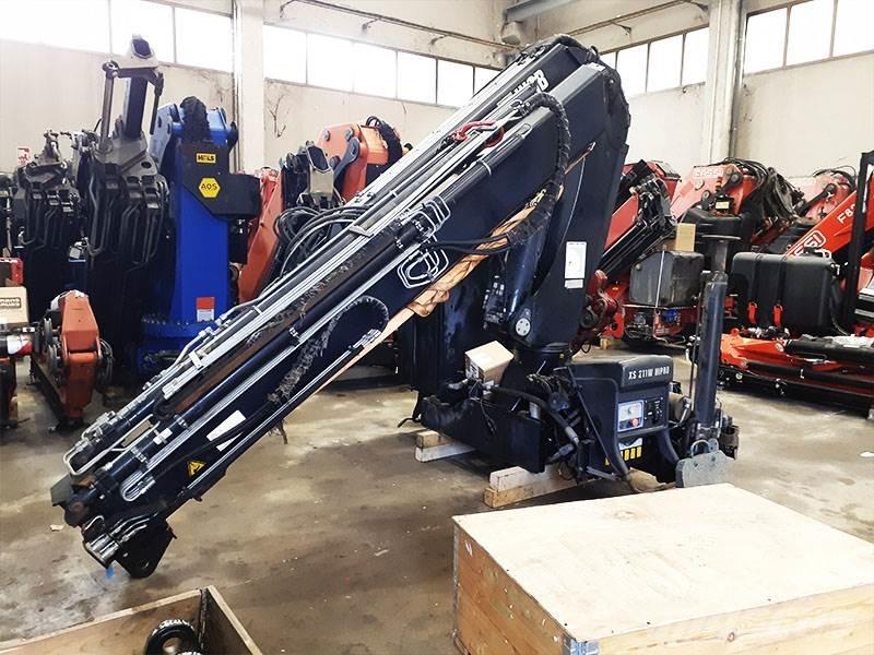 Hiab 211 W-3 HIPRO 随车折臂吊