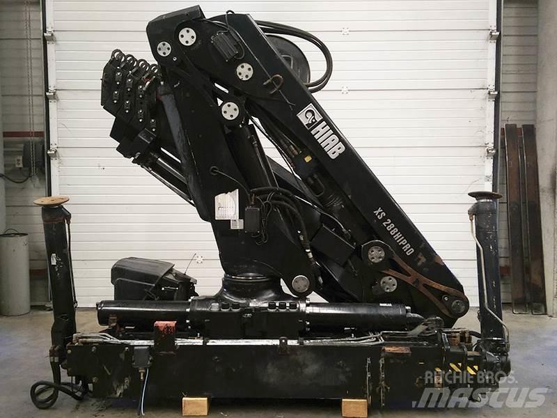 Hiab 288 EP-5 HIPRO 随车折臂吊